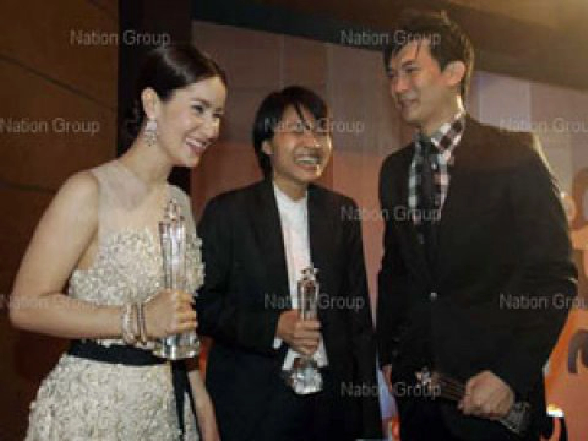 "เคน" ธีรเดช-"แอน" ทองประสม กับรางวัลทีวีพูล ท๊อป อวอร์ท 2008