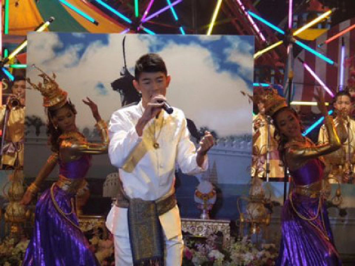 ไฮไลท์ทีวี (เสาร์ที่ 14 ก.พ. 52)
ไฮไลท์ทีวี (เสาร์ที่ 14 ก.พ. 52)