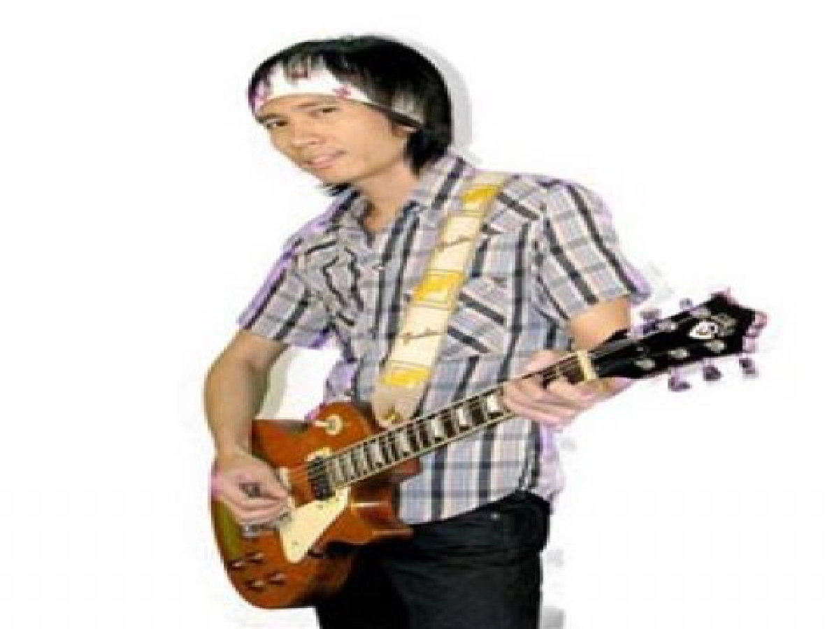 แซ่ดทะลุทุ่ง
แซ่ดทะลุทุ่ง