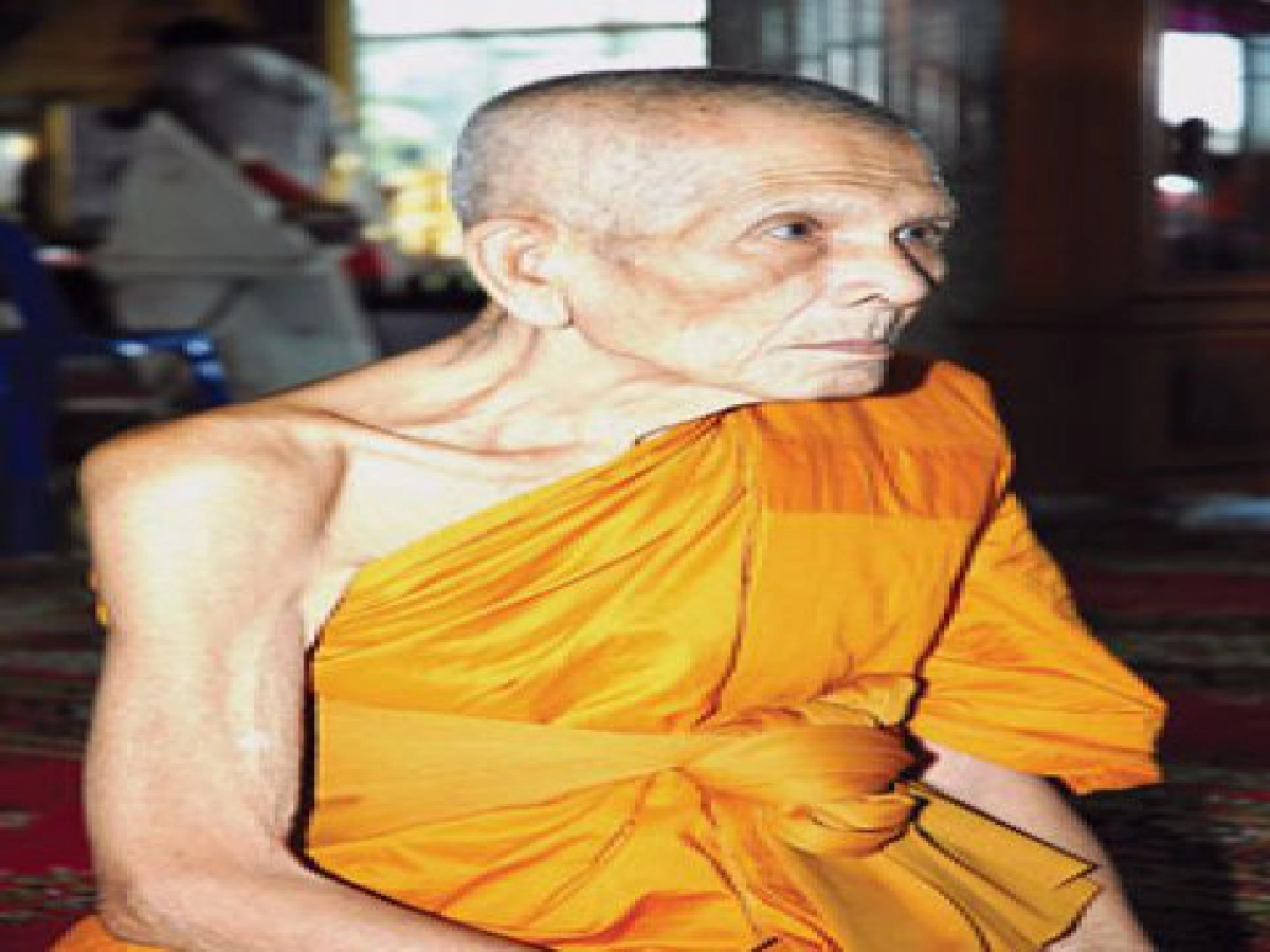 พิธีทำบุญอายุครบ ๘๒ ปี 
หลวงพ่อเพิ่ม วัดป้อมแก้ว