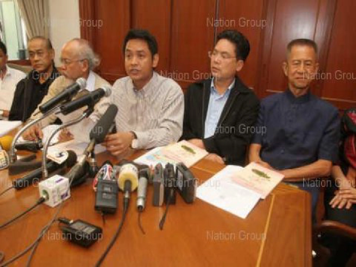 ปลัดสปน.ยันไม่ถอนฟ้องคดีเรียกค่าเสียหายพธม.18 ล้าน ปลัดสปน.ยันไม่ถอนฟ้องคดีเรียกค่าเสียหายพธม.18 ล้าน