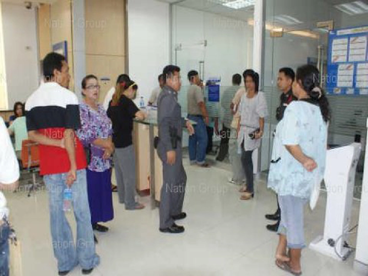 ชาวชุมพรโวยกด"เอทีเอ็ม"ธ.กรุงเทพ เงินหาย 3 ล้านบ.