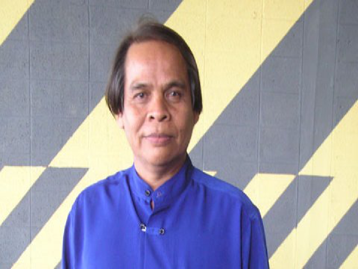 "นพดล ดวงพร"
นำทีมลูกทุ่งหมอลำ
รับรางวัล "มรดกอีสาน" "นพดล ดวงพร"
นำทีมลูกทุ่งหมอลำ
รับรางวัล "มรดกอีสาน"