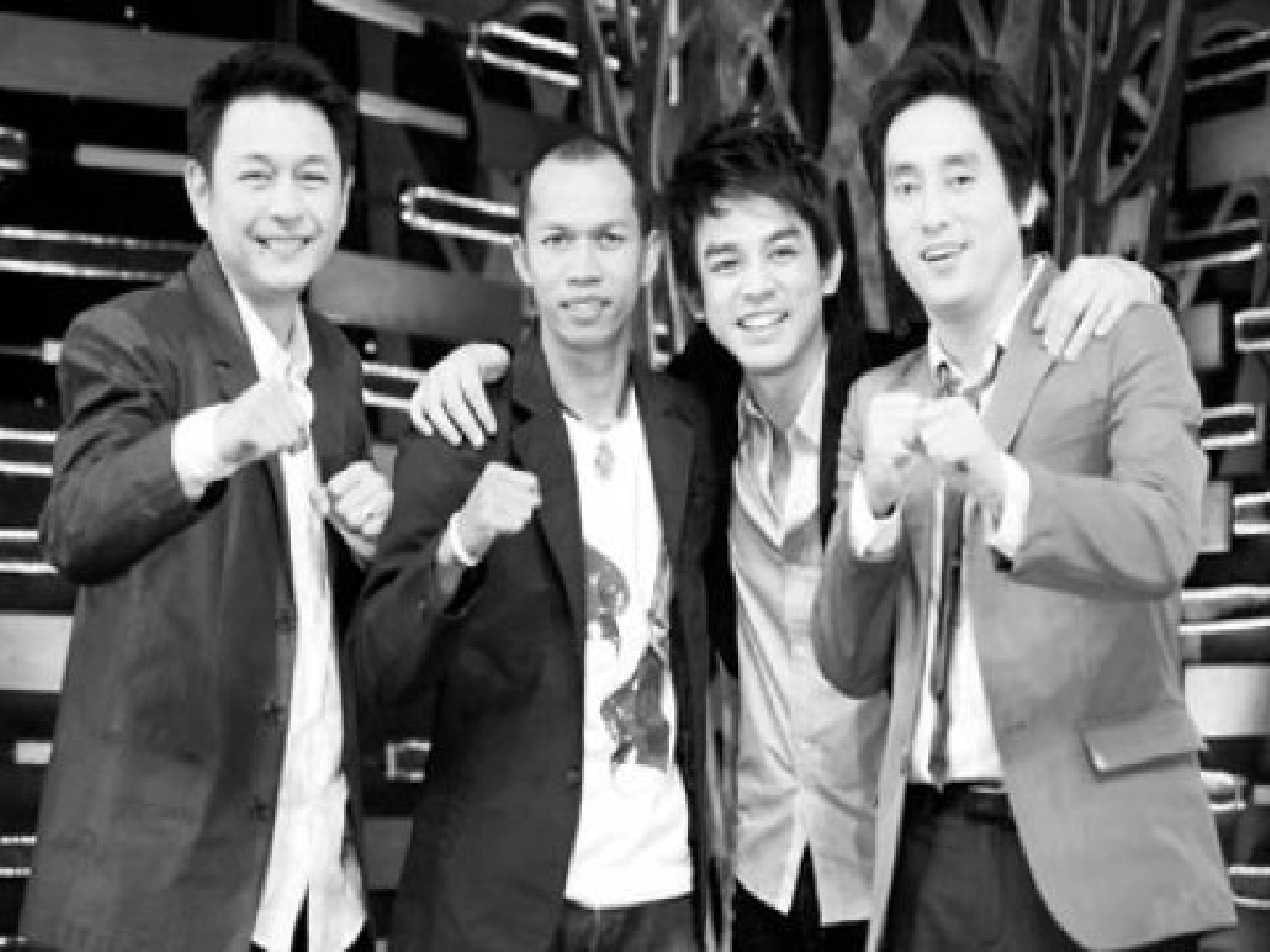 ไฮไลท์ทีวี (พุธที่ 18 มี.ค. 52)
ไฮไลท์ทีวี (พุธที่ 18 มี.ค. 52)