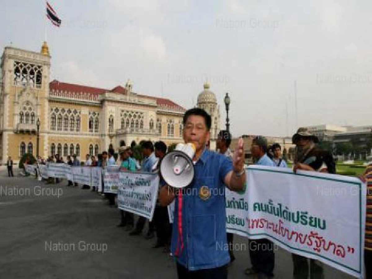 ร้อง"อภิสิทธิ์"แก้กบข.ไม่คืบขู่ลาออก ร้อง"อภิสิทธิ์"แก้กบข.ไม่คืบขู่ลาออก