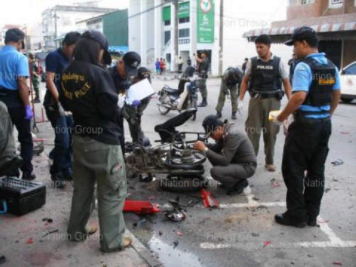จ่อออกหมายจับมือบึ้มหน้าตลาดสดนราฯ