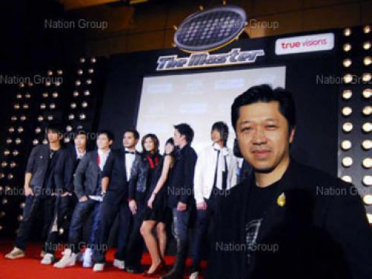ทรูพร้อมนักล่าฝันและพนักงานร่วมเดินรณรงค์ปิดไฟให้โลกพัก ทรูพร้อมนักล่าฝันและพนักงานร่วมเดินรณรงค์ปิดไฟให้โลกพัก