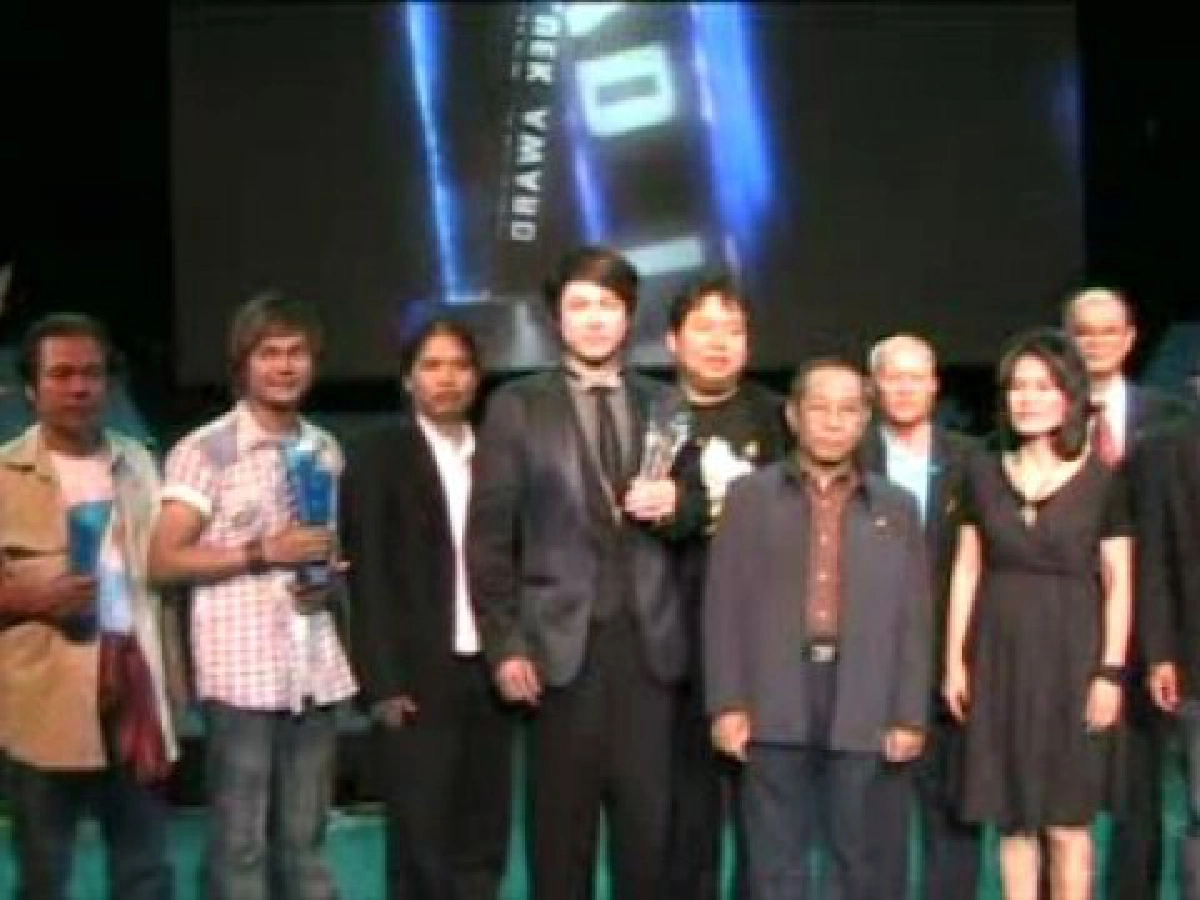 (คลิป3)โฉมหน้าผู้ได้รับรางวัล"คม ชัด ลึก อวอร์ด"สาขาเพลงลูกทุ่ง