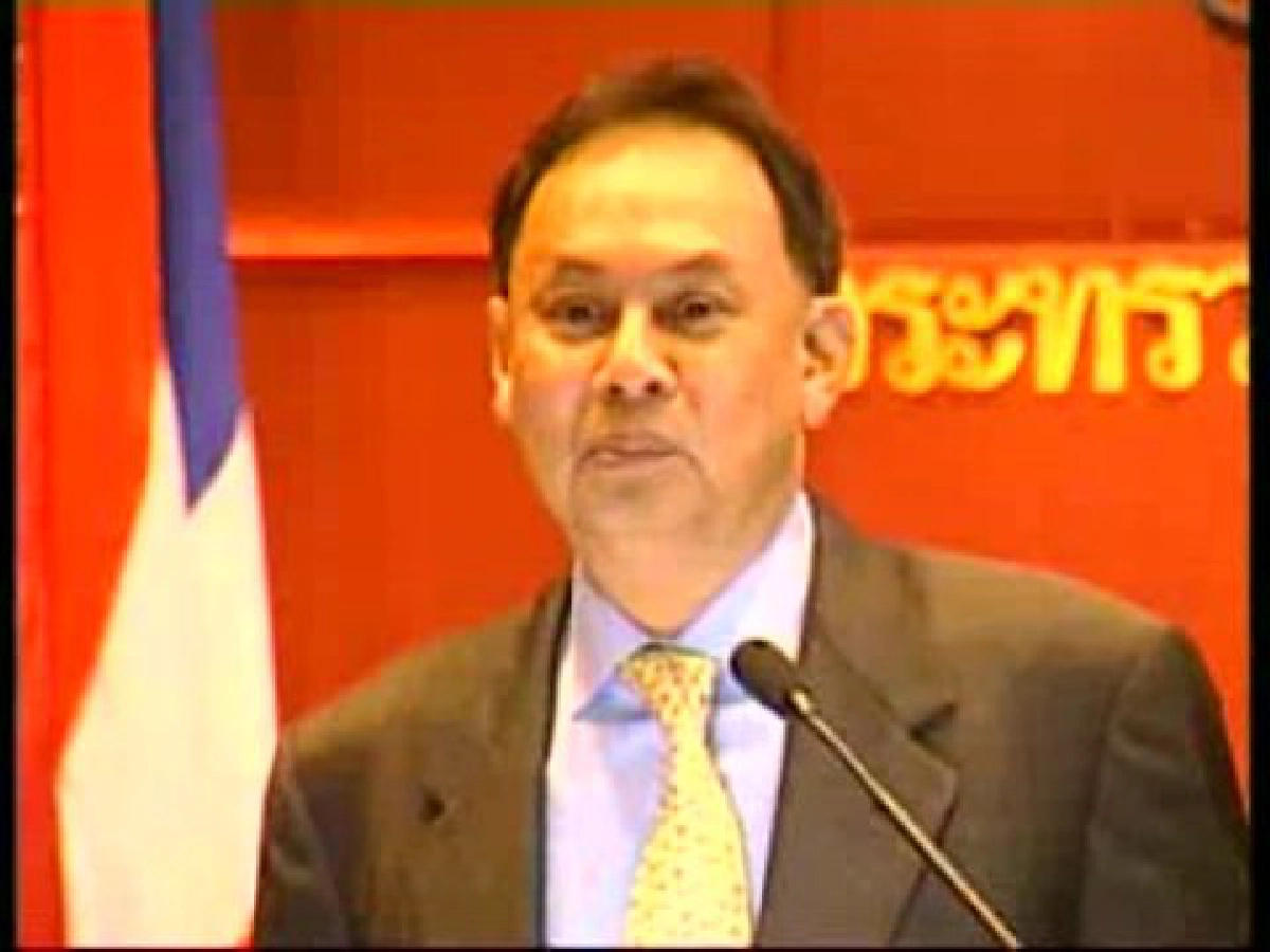 "กษิต" แถลงตอบโต้ "ทักษิณ"(2)
