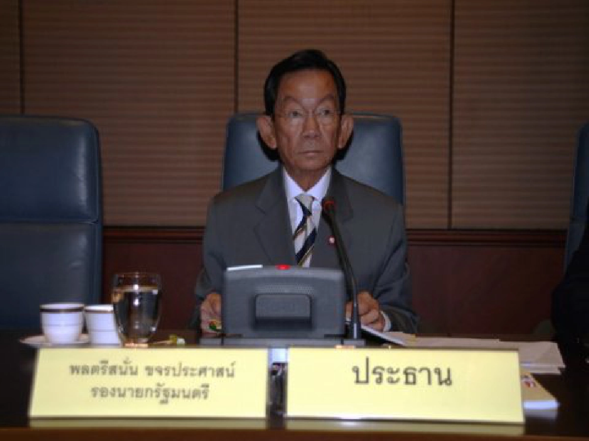 เสธ.หนั่นเผยเลิกประกาศห้ามขายเหล้าช่วงสงกรานต์