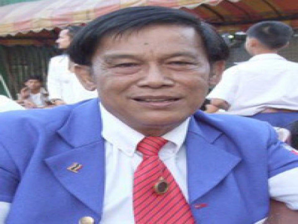 แฟนคลับแอลเอรวมตัว
จัดคอนเสิร์ตช่วย ชาย เมืองสิงห์ แฟนคลับแอลเอรวมตัว
จัดคอนเสิร์ตช่วย ชาย เมืองสิงห์