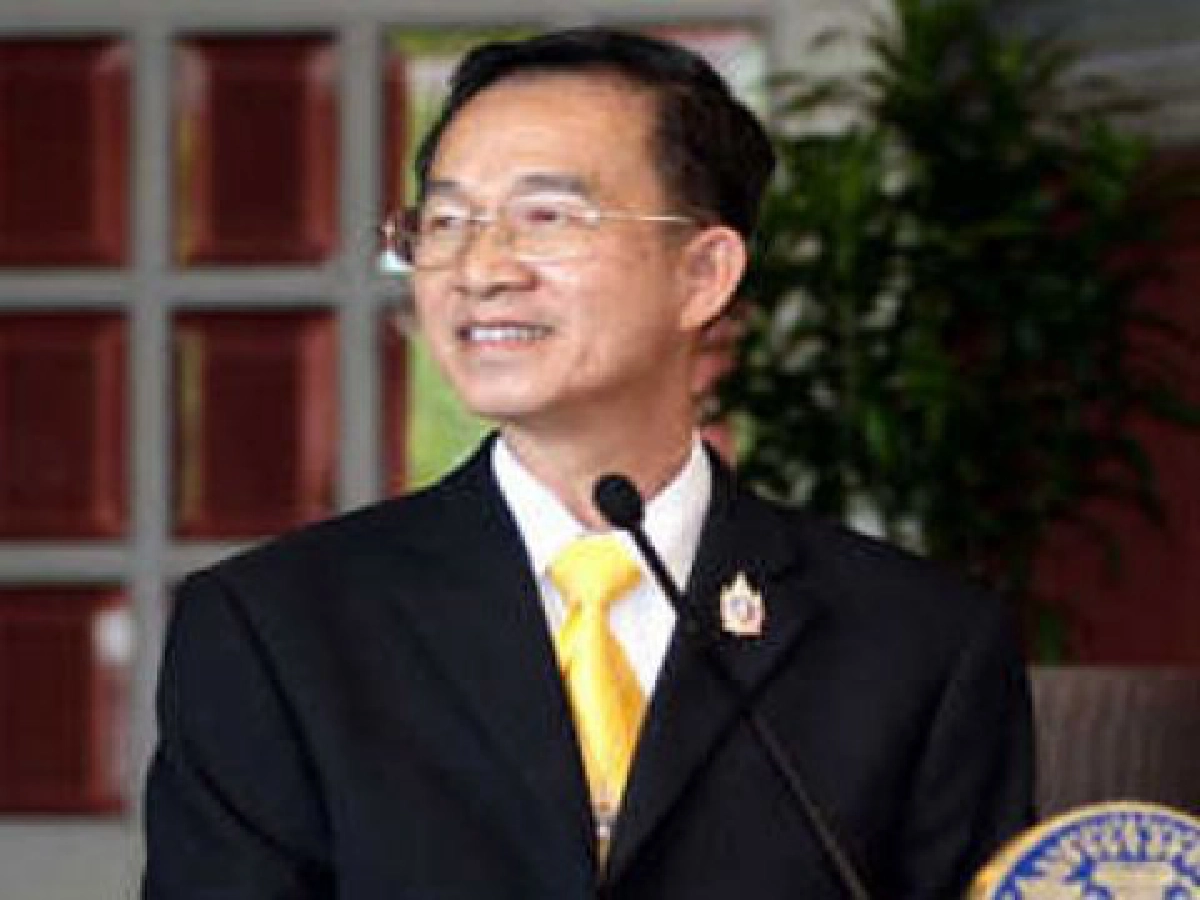 จับแล้ว"พันตรี"ผู้ต้องสงสัยจ้างวานฆ่าองคมนตรี จับแล้ว"พันตรี"ผู้ต้องสงสัยจ้างวานฆ่าองคมนตรี