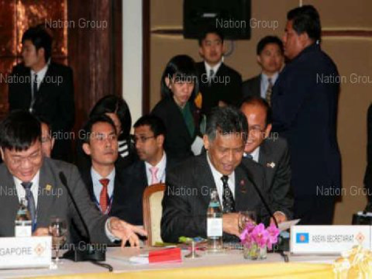 เตรียมฮ.-เรือลำเลียงผู้นำอาเซียน เตรียมฮ.-เรือลำเลียงผู้นำอาเซียน