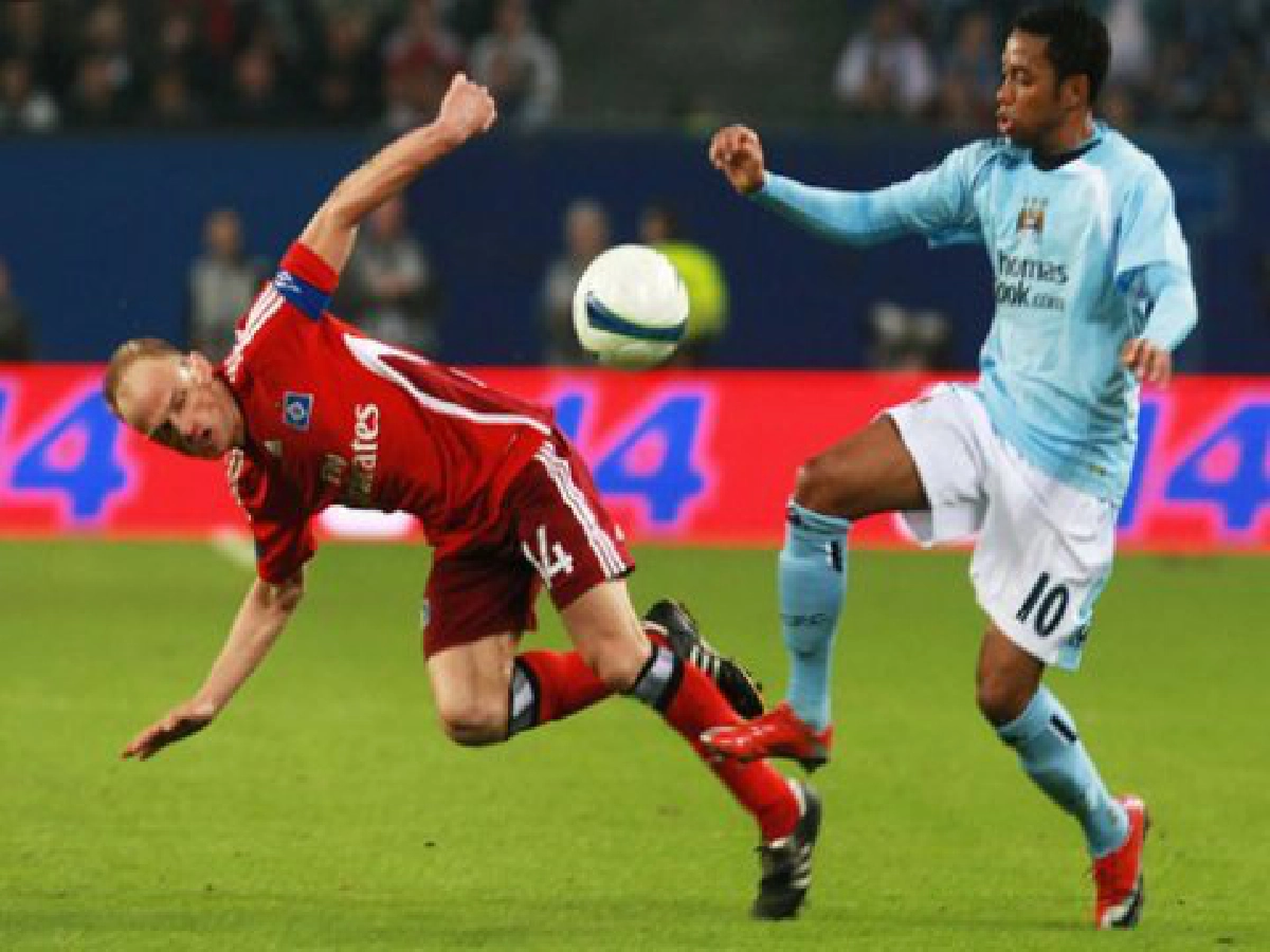 วันพฤหัสบดี ที่ 9 เม.ย. วันพฤหัสบดี ที่ 9 เม.ย.