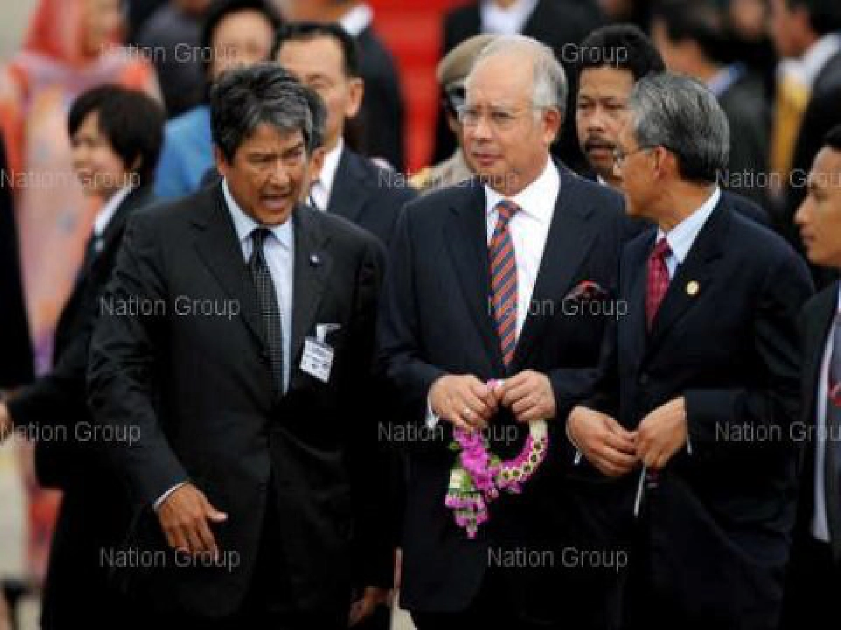 อภิสิทธิ์แถลงพร้อมจัดถกอาเซียนและคู่เจรจา อภิสิทธิ์แถลงพร้อมจัดถกอาเซียนและคู่เจรจา