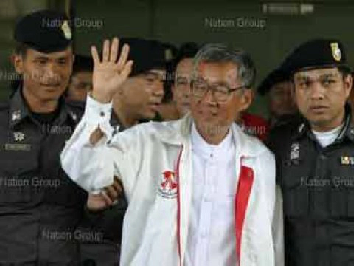 นำ3นปช.ขังต่อที่ตชด.ภาค1ปทุมธานี นำ3นปช.ขังต่อที่ตชด.ภาค1ปทุมธานี