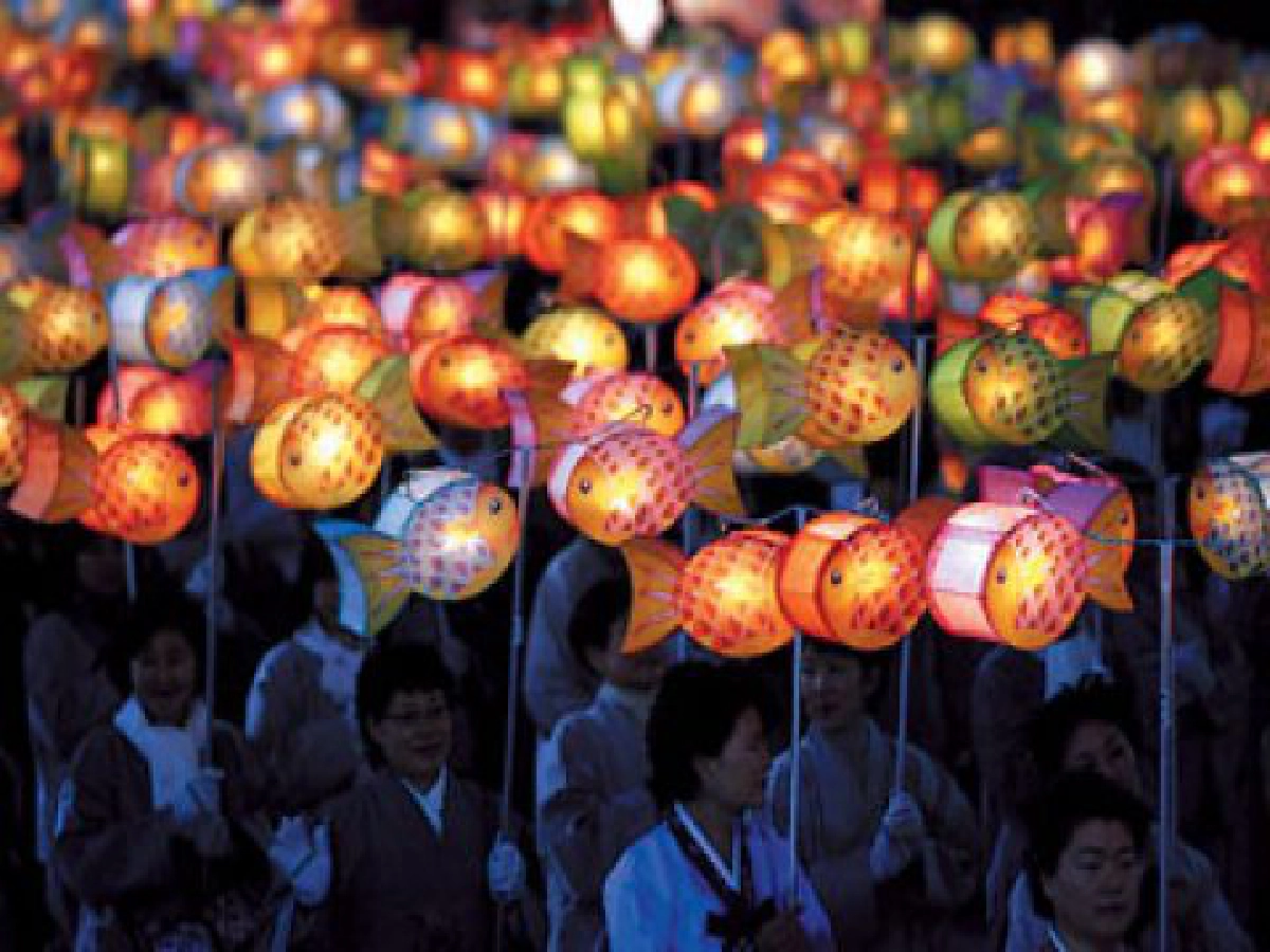 เทศกาลวิสาขบูชาแดนกิมจิ