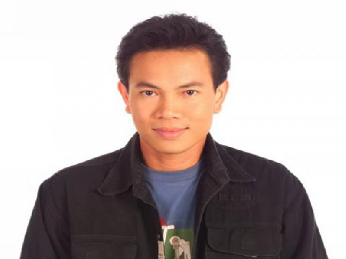 แซ่ดทะลุทุ่ง (ศุกร์ที่  1 พ.ค. 52)

