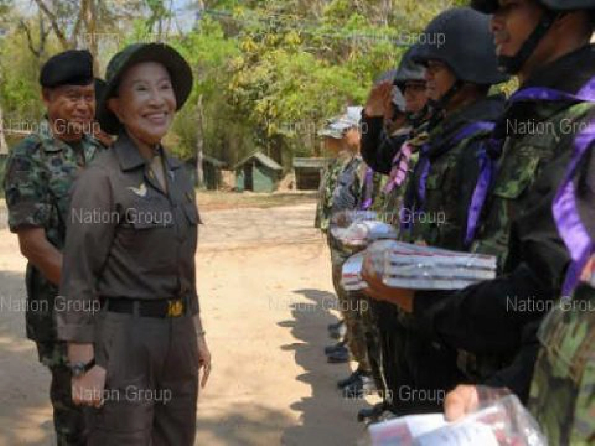 เปิดใจ"ท่านผู้หญิงวิระยา"พี่ไม่ฆ่า"สนธิ" เปิดใจ"ท่านผู้หญิงวิระยา"พี่ไม่ฆ่า"สนธิ"