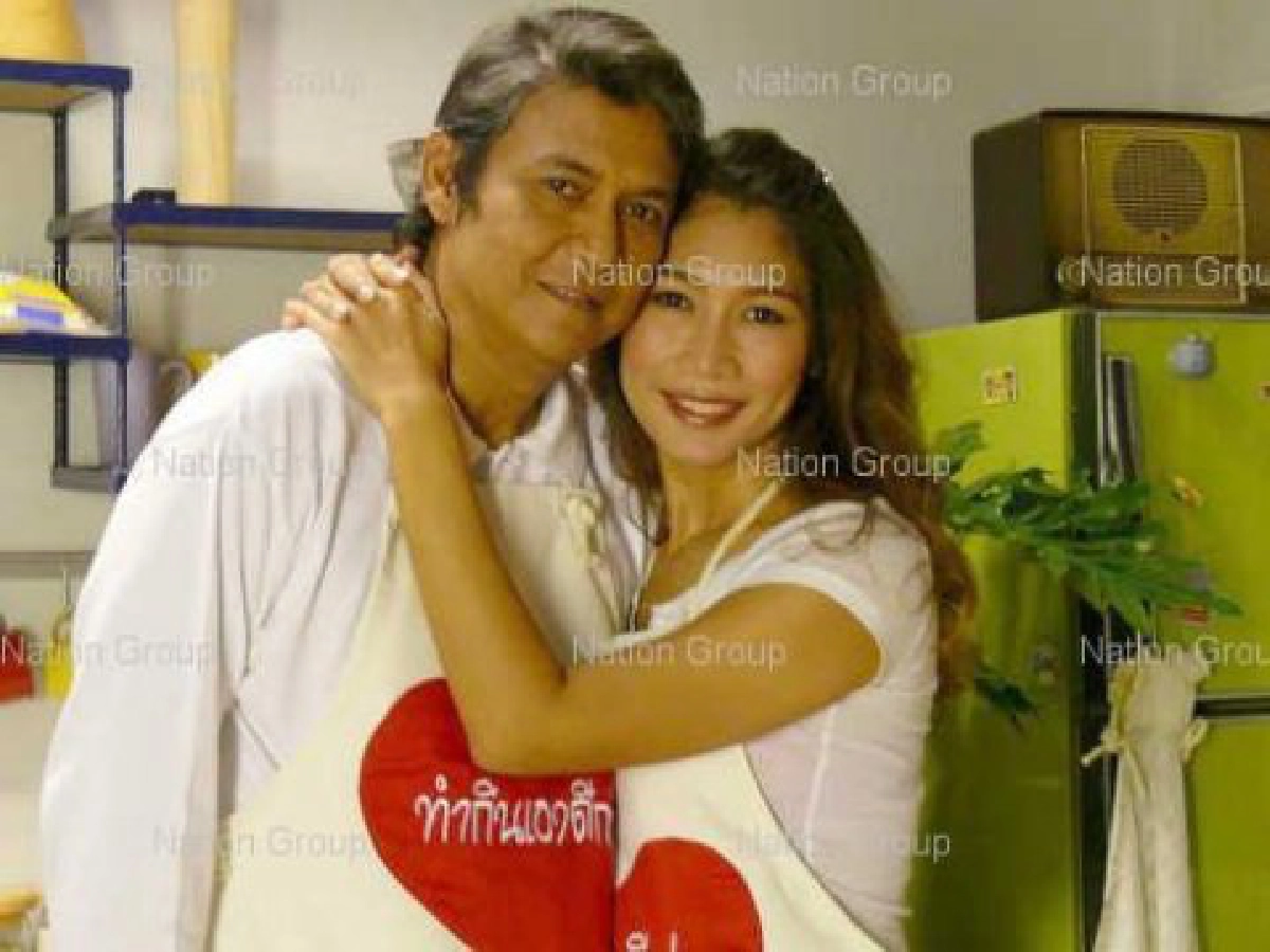"เอ๋" สลัดม่าย
ประกาศแต่งงาน
"เอ๋" สลัดม่าย
ประกาศแต่งงาน