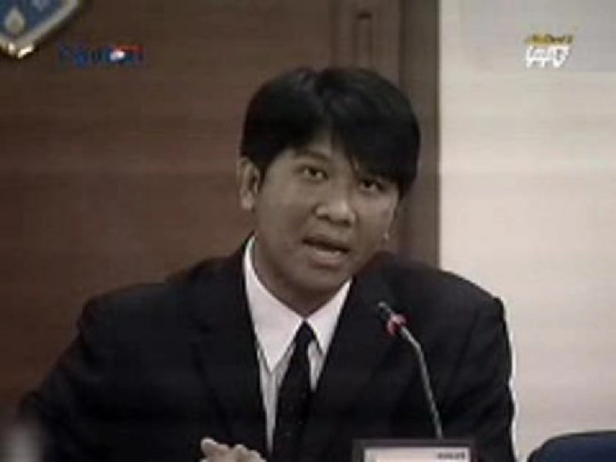 ธนวรรธน์ชี้หวัดเม็กซิโกแรงศก.หดตัวอีก ธนวรรธน์ชี้หวัดเม็กซิโกแรงศก.หดตัวอีก