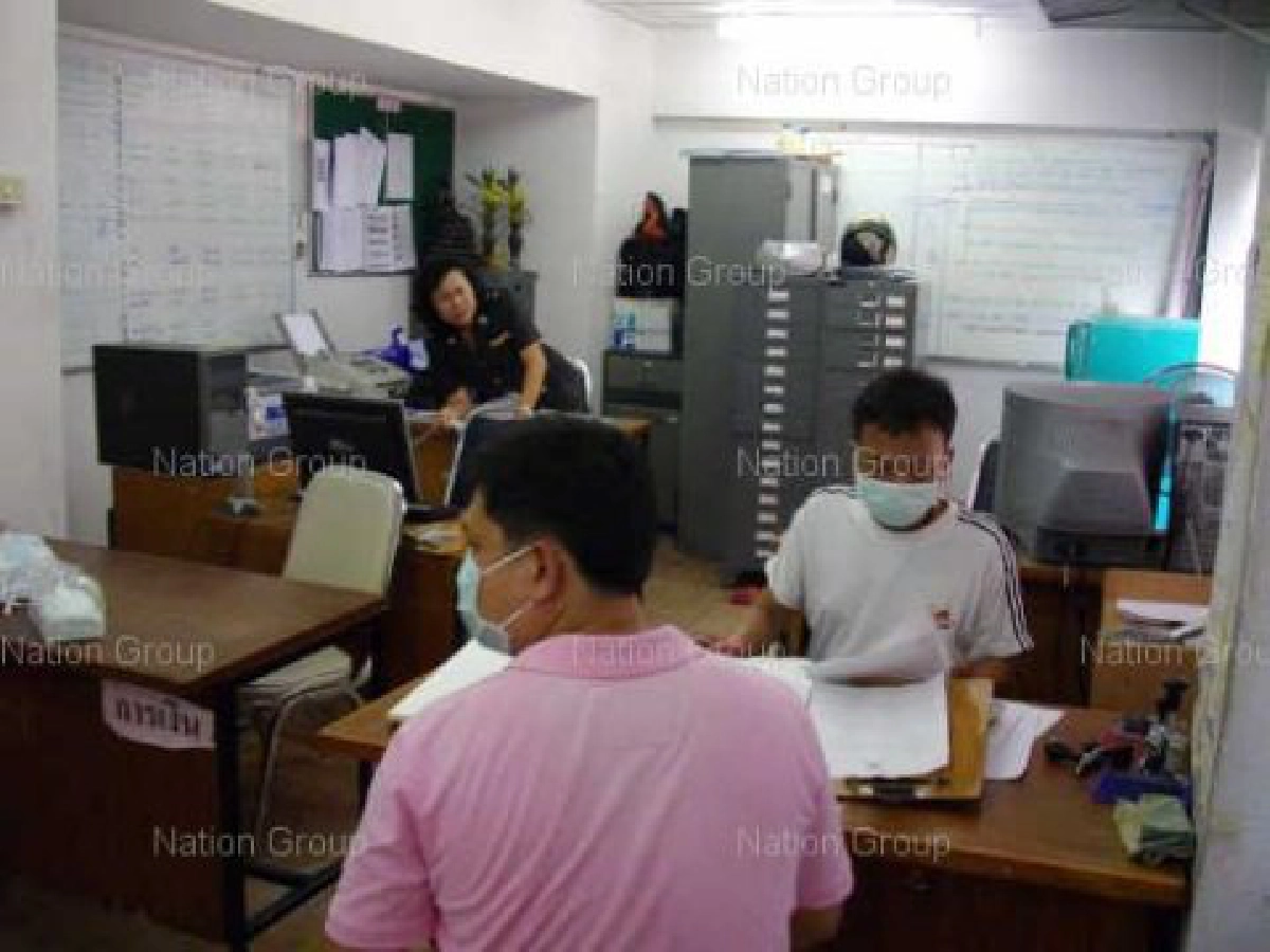 สธ.ระบุหญิงเมืองเบียร์ไม่ติดหวัด2009
สธ.ระบุหญิงเมืองเบียร์ไม่ติดหวัด2009