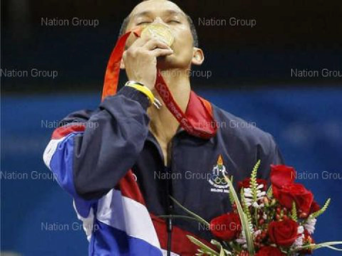 สดช่อง11
วันนักกีฬายอดเยี่ยม
วันพุธ 27 พ.ค.นี้
สมจิตรโชว์ลูกคอ