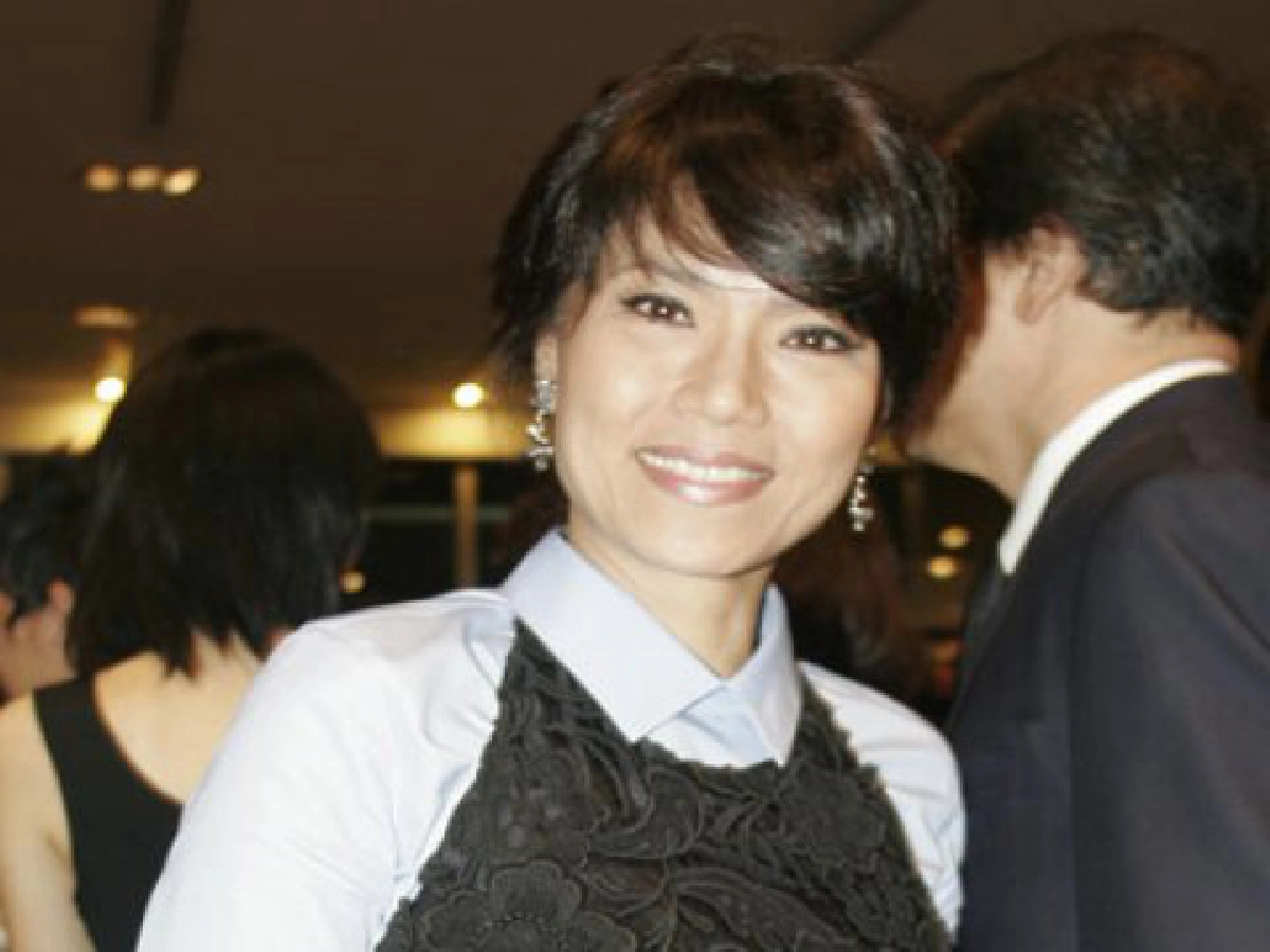 เมาท์นอกจอ (พุธที่ 27 พ.ค.52) เมาท์นอกจอ (พุธที่ 27 พ.ค.52)