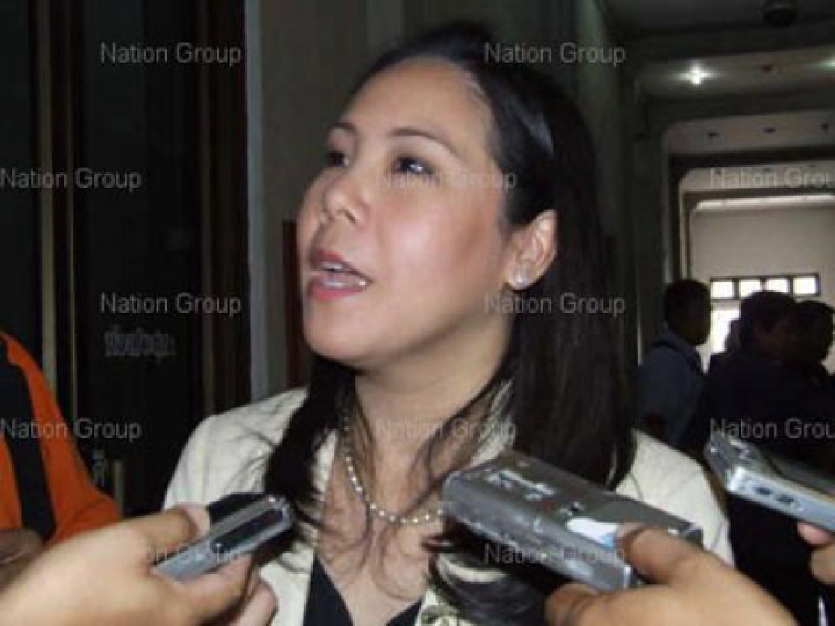 เรียงข่าวร้อยคน (พุธที่ 27 พ.ค.52)
เรียงข่าวร้อยคน (พุธที่ 27 พ.ค.52)