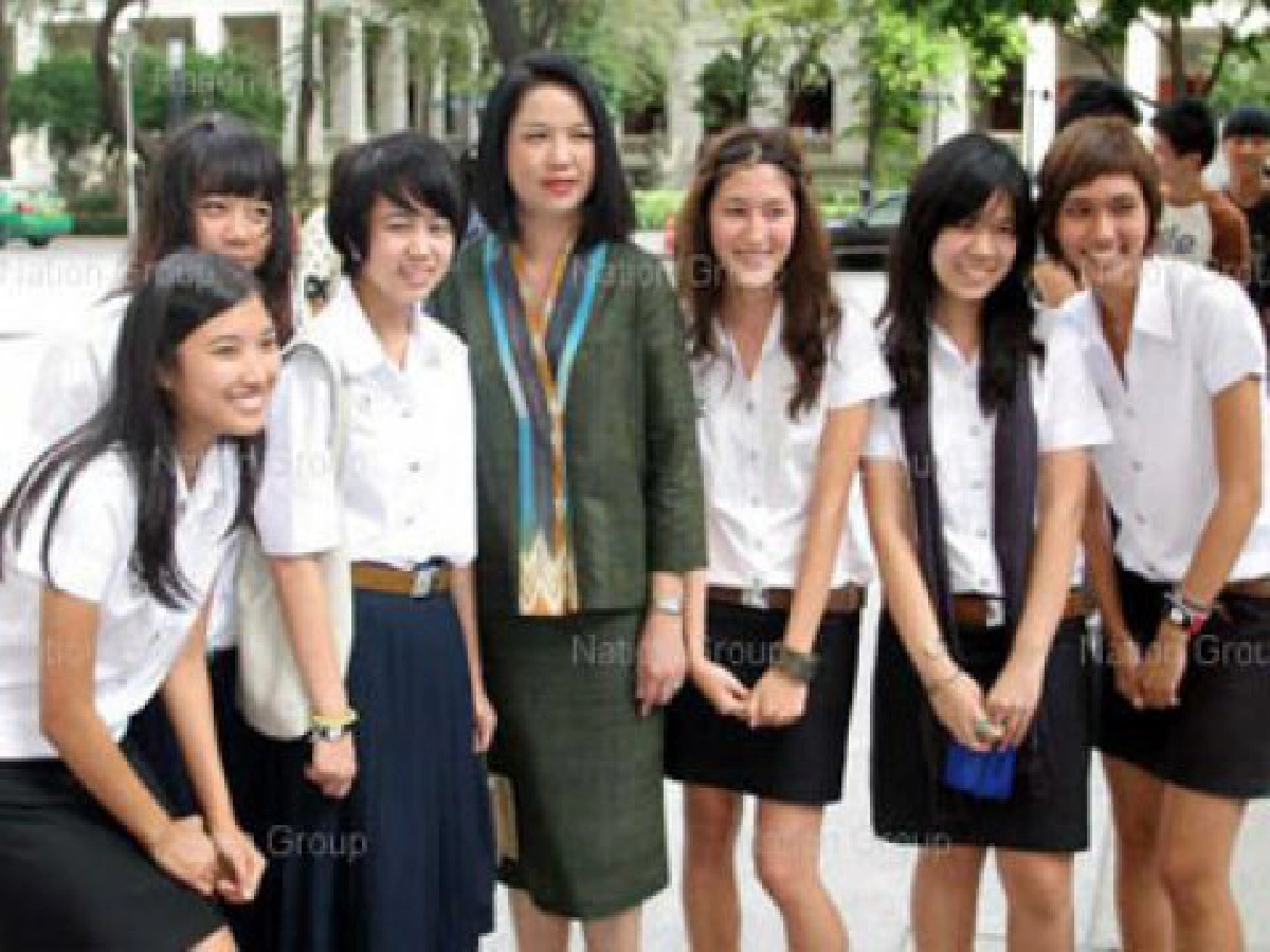 "อภิสิทธิ์"ปลื้ม"น้องปราง"สอบติดทัศนศิลป์สมใจ "อภิสิทธิ์"ปลื้ม"น้องปราง"สอบติดทัศนศิลป์สมใจ