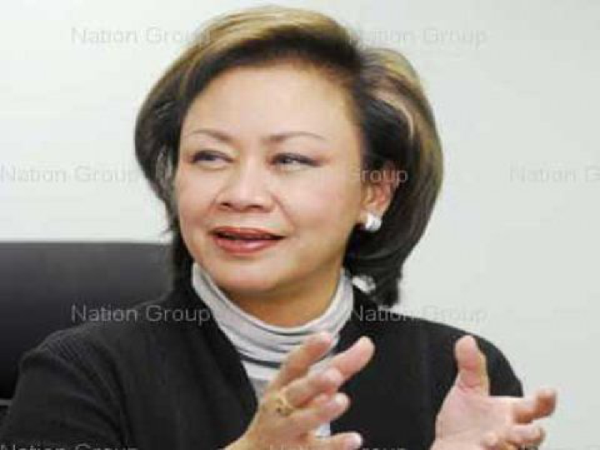 ชาลอต  โทณวณิก เจ้าแม่โทรทัศน์ดาวเทียม 

