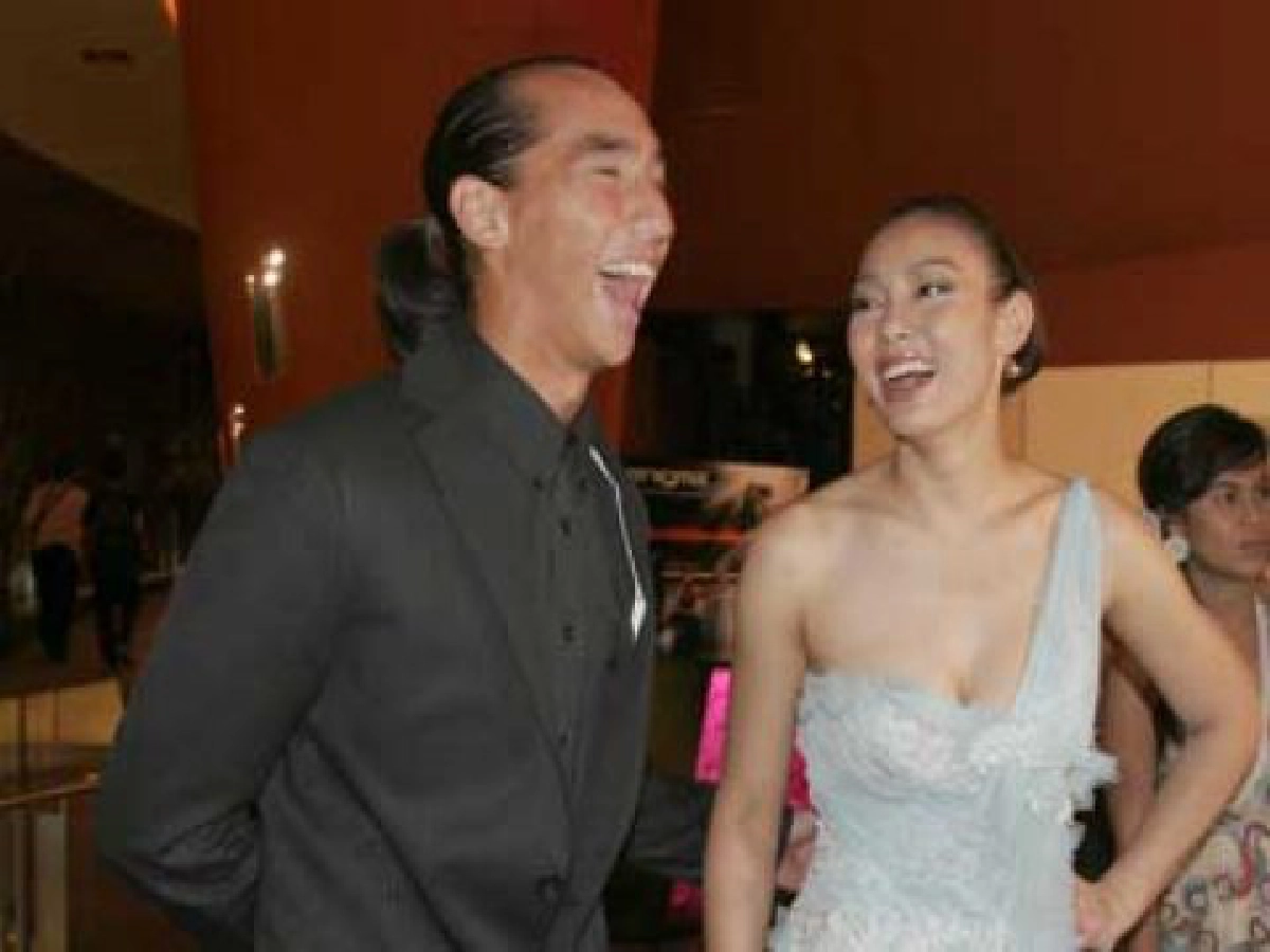 เคยคบพี่ (จอนนี่) ทีนี้ถึงทีน้อง (อนัน) 555