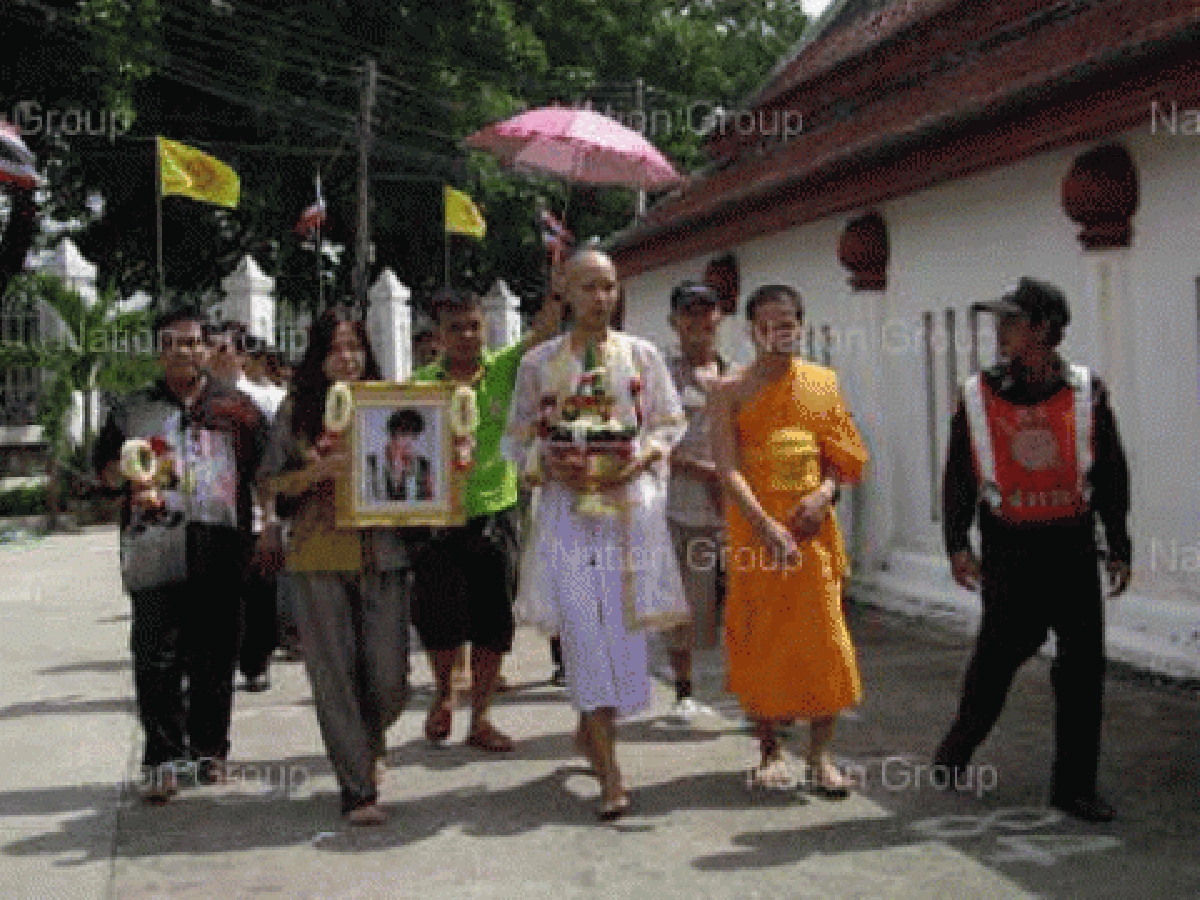 "สรภโว"ฉายาพระลูกชายพุ่มพวง ดวงจันทร์ "สรภโว"ฉายาพระลูกชายพุ่มพวง ดวงจันทร์