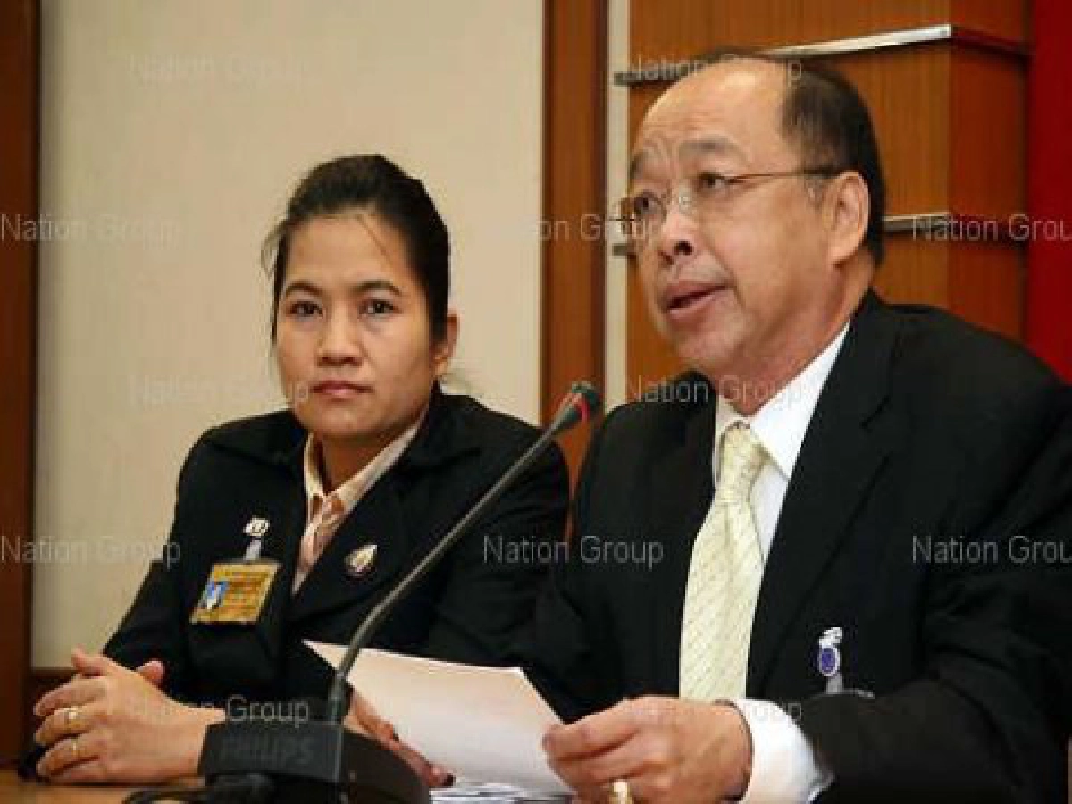 เพื่อไทยจับผิดรัฐมั่วตัวเลขกู้เงิน4แสนล้าน เพื่อไทยจับผิดรัฐมั่วตัวเลขกู้เงิน4แสนล้าน