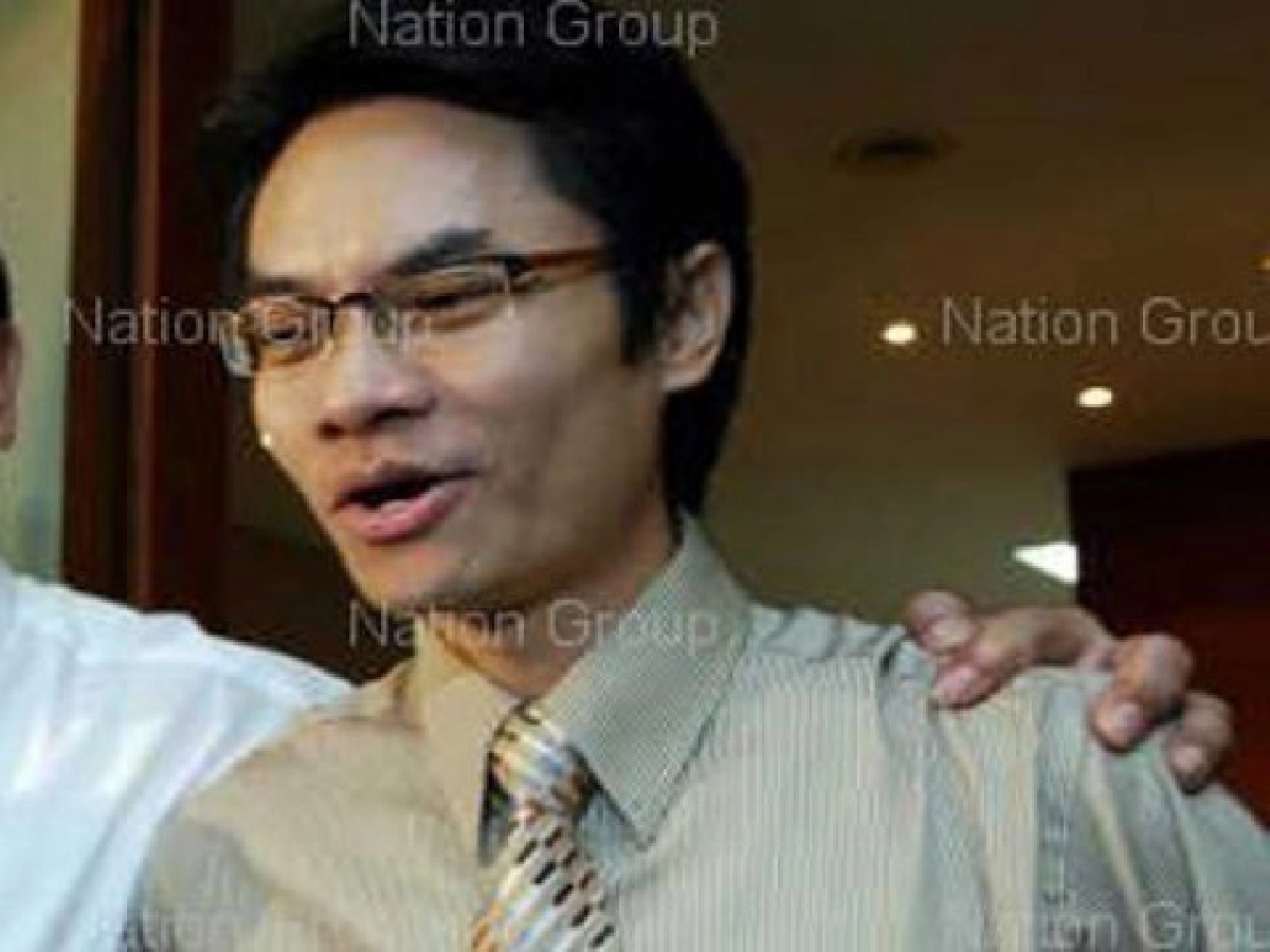 มองผ่านเลนส์คม - สร้างภาพ มองผ่านเลนส์คม - สร้างภาพ