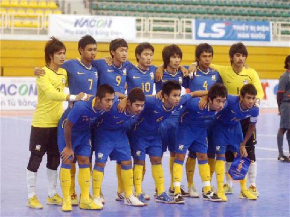 ไทยถล่มปินส์ 8-2
ชิงฟุตซอลอาเซียน ไทยถล่มปินส์ 8-2
ชิงฟุตซอลอาเซียน