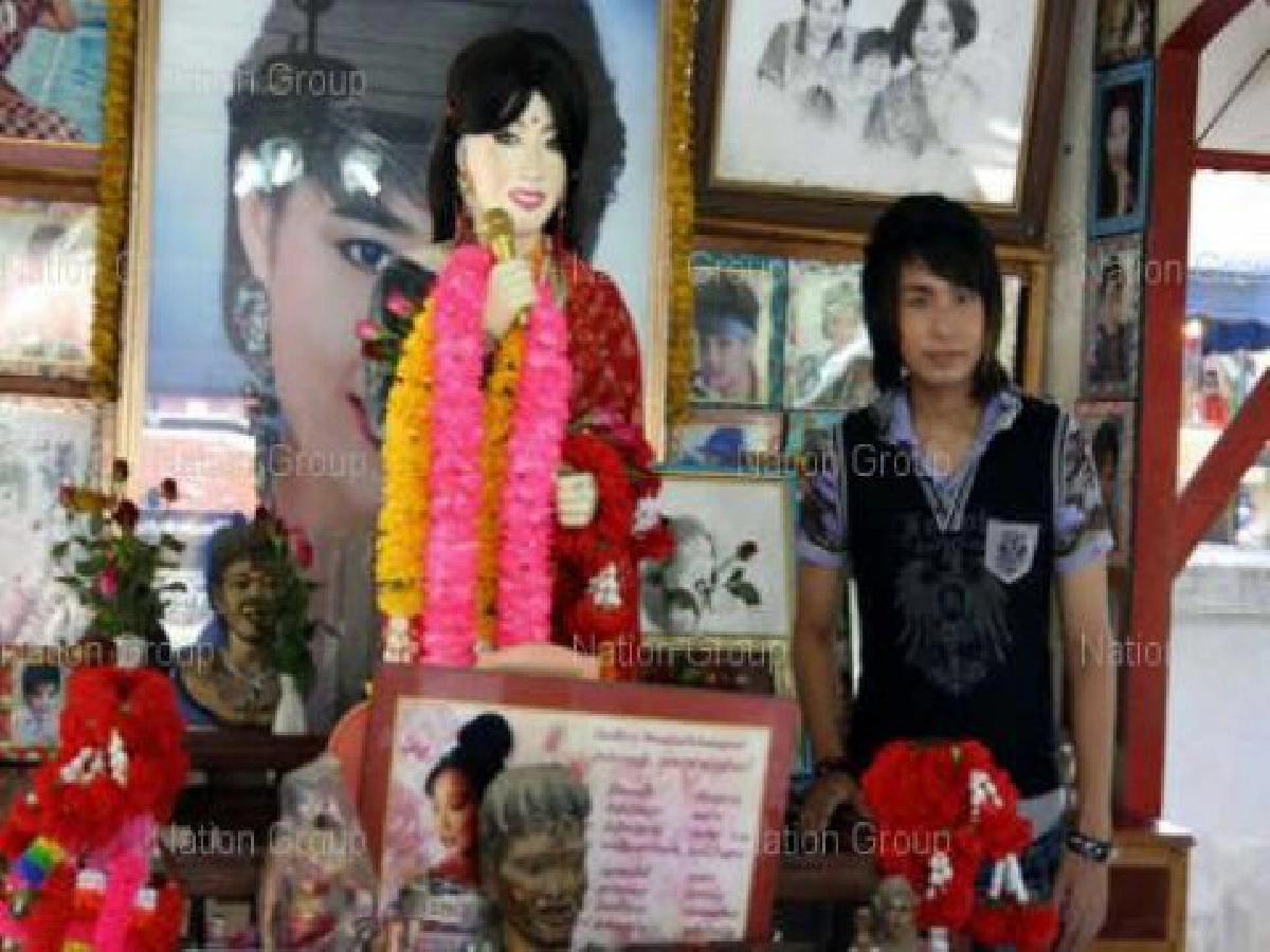 งาน"พุ่มพวง"เดือดลุงหวิดวางมวยหลาน งาน"พุ่มพวง"เดือดลุงหวิดวางมวยหลาน