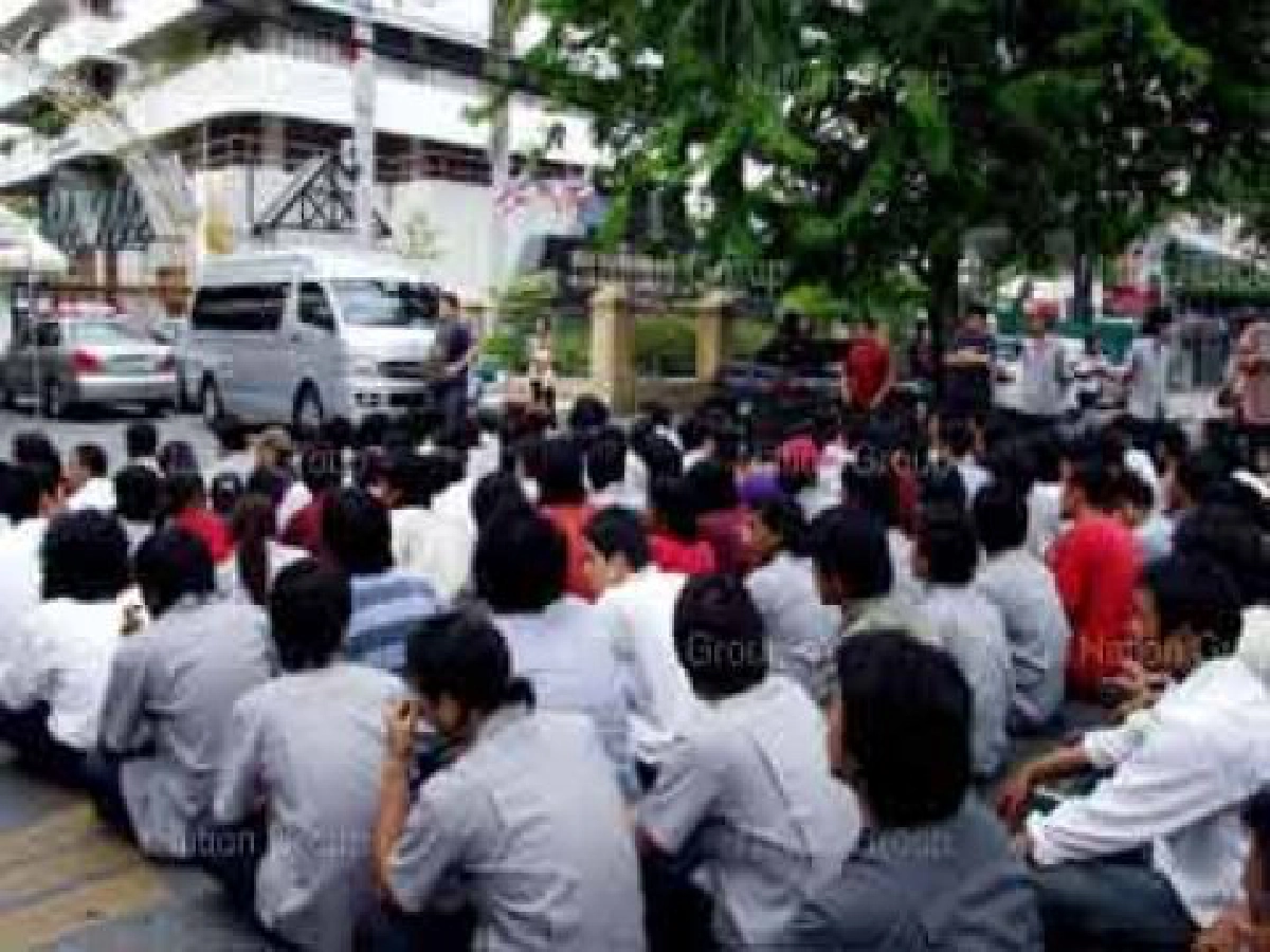 สรุปปทุมวันรับนศ.รอบ4อีกใช้เกณฑ์เดิม สรุปปทุมวันรับนศ.รอบ4อีกใช้เกณฑ์เดิม