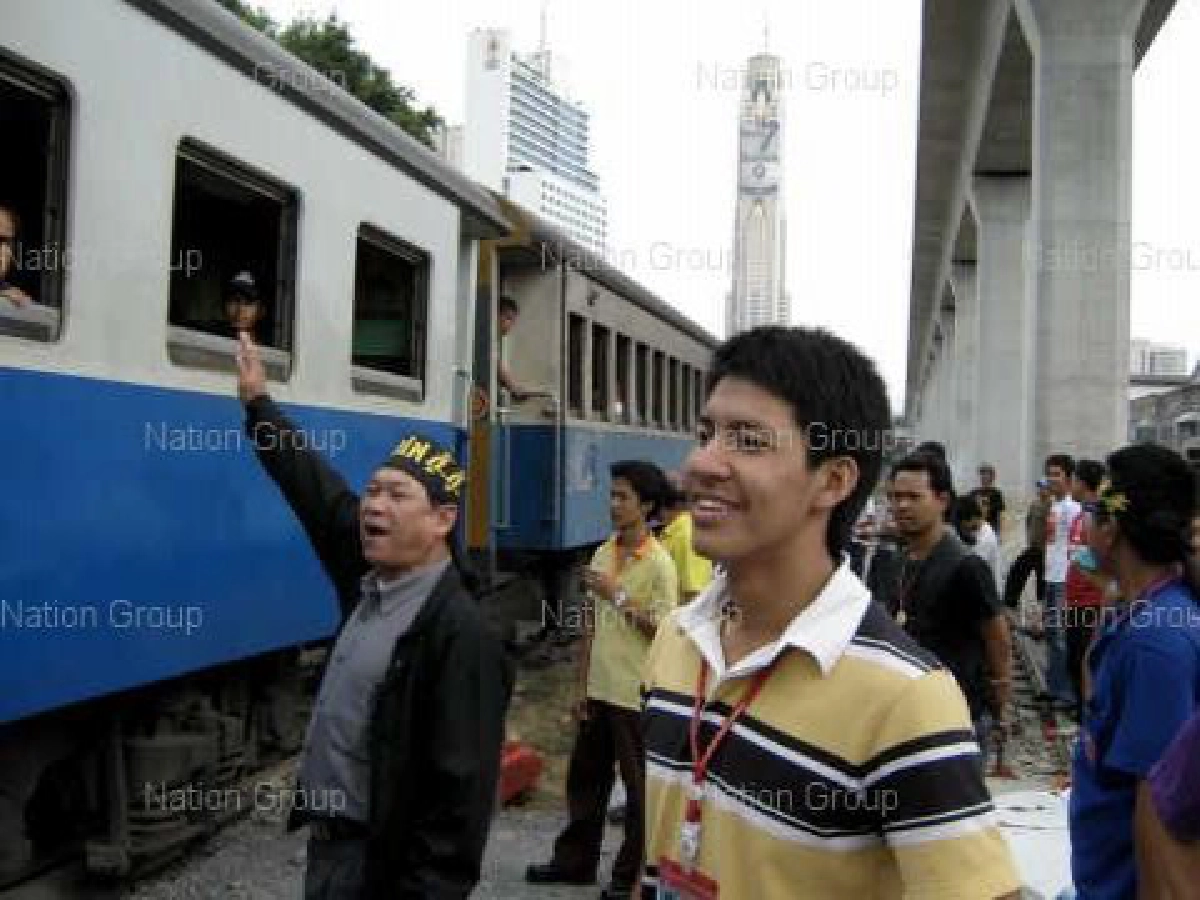 คนโคราชโวยสหภาพฯรถไฟทำเพื่อตัวเอง คนโคราชโวยสหภาพฯรถไฟทำเพื่อตัวเอง