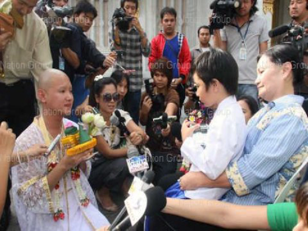 "อาทิตย์ ริว"บวชอดีตแม่ยายบุกด่า "อาทิตย์ ริว"บวชอดีตแม่ยายบุกด่า