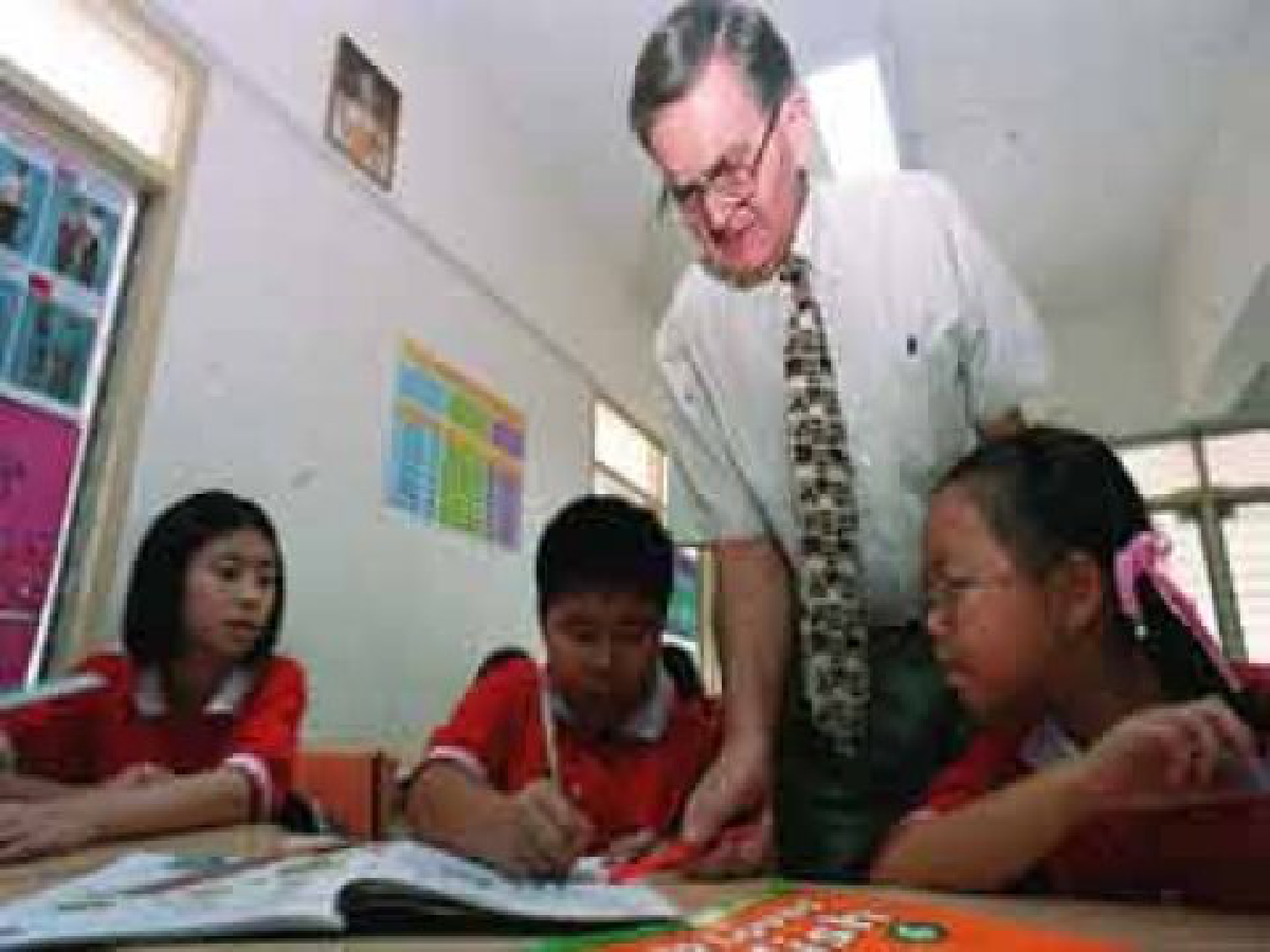 ภาษาอังกฤษ"ยาขม"เด็กไทยต้องฝึกไว้ถ้าจะไปเรียน"นอก"
