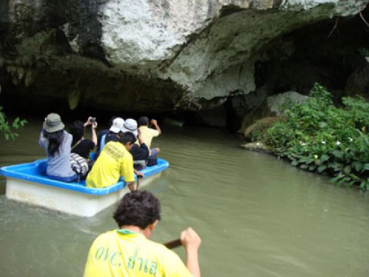 เรื่อง(ไม่)คาดฝัน อุบัติที่ "ตรัง" 
