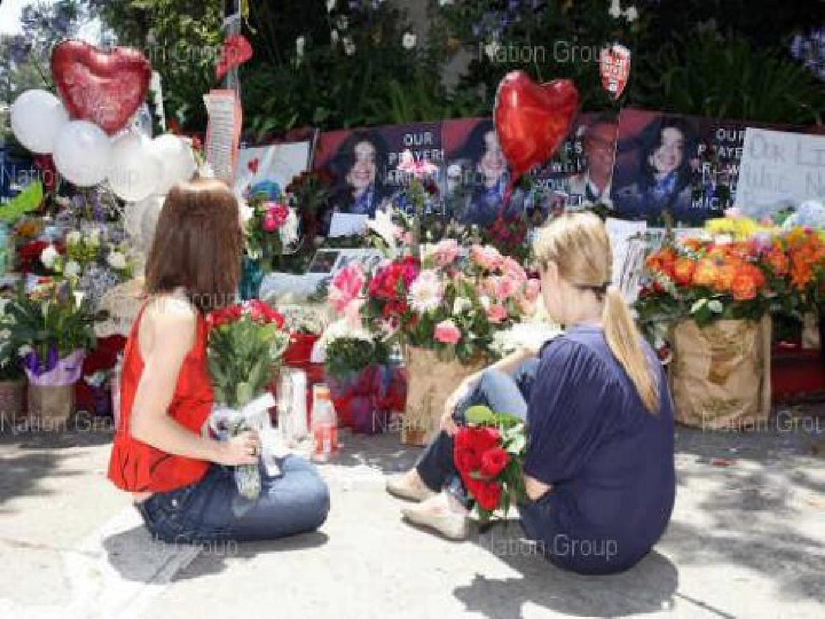 งดจัดงานศพ"แจ็คสัน"ที่เนเวอร์แลนด์ งดจัดงานศพ"แจ็คสัน"ที่เนเวอร์แลนด์