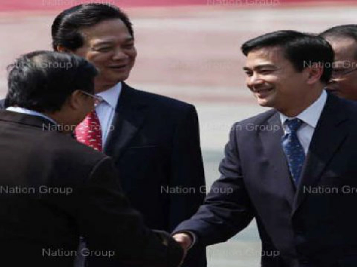 "อภิสิทธิ์"ฟื้นประชุมครม.ไทย-เวียดนาม "อภิสิทธิ์"ฟื้นประชุมครม.ไทย-เวียดนาม