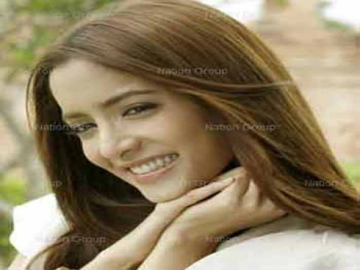 เคลียร์ข่าวเกาเหลา "พิงค์กี้" "แพนเค้ก" ปัดงอน "เวียร์" ฉากเลิฟซีน เคลียร์ข่าวเกาเหลา "พิงค์กี้" "แพนเค้ก" ปัดงอน "เวียร์" ฉากเลิฟซีน