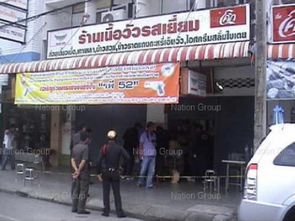 กราดยิงร้านก๋วยเตี๋ยวเสื้อแดงเชียงราย