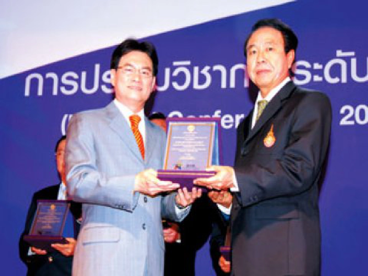  การศึกษา"สร้างคน"คน"สร้างชาติ"(1)
