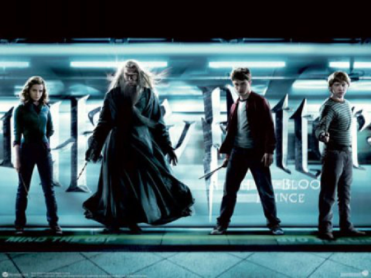 ไข้หวัด 2009 ฆ่า Harry Potter
เวทมนตร์มิอาจสยบเชื้อร้าย
ไข้หวัด 2009 ฆ่า Harry Potter
เวทมนตร์มิอาจสยบเชื้อร้าย
