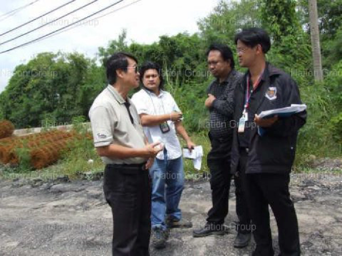 จับโรงปูนผสมเสร็จพ่อรัฐมนตรีช่วยคลัง จับโรงปูนผสมเสร็จพ่อรัฐมนตรีช่วยคลัง