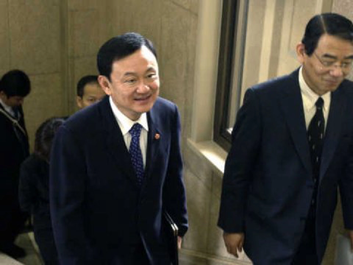"แม้ว"โฟนอินขอบคุณผู้ลงชื่อถวายฏีกา "แม้ว"โฟนอินขอบคุณผู้ลงชื่อถวายฏีกา